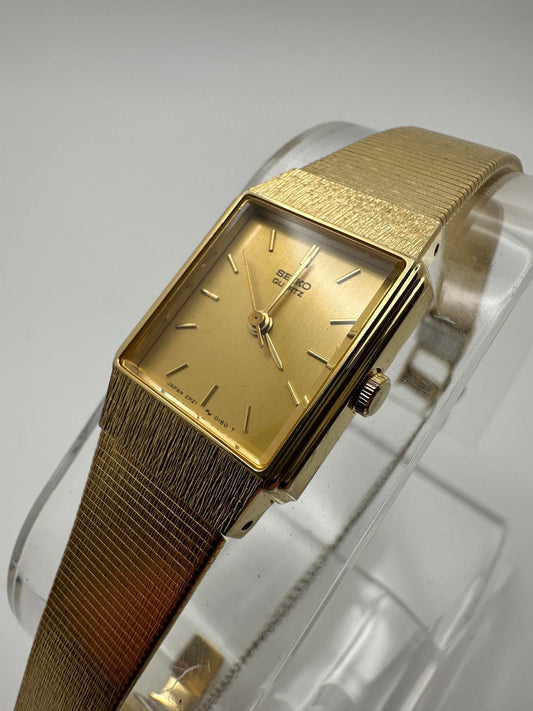 Vintage Seiko Quartz Gold Rectangular Women’s Watch 17mm Original Bracelet 1980s