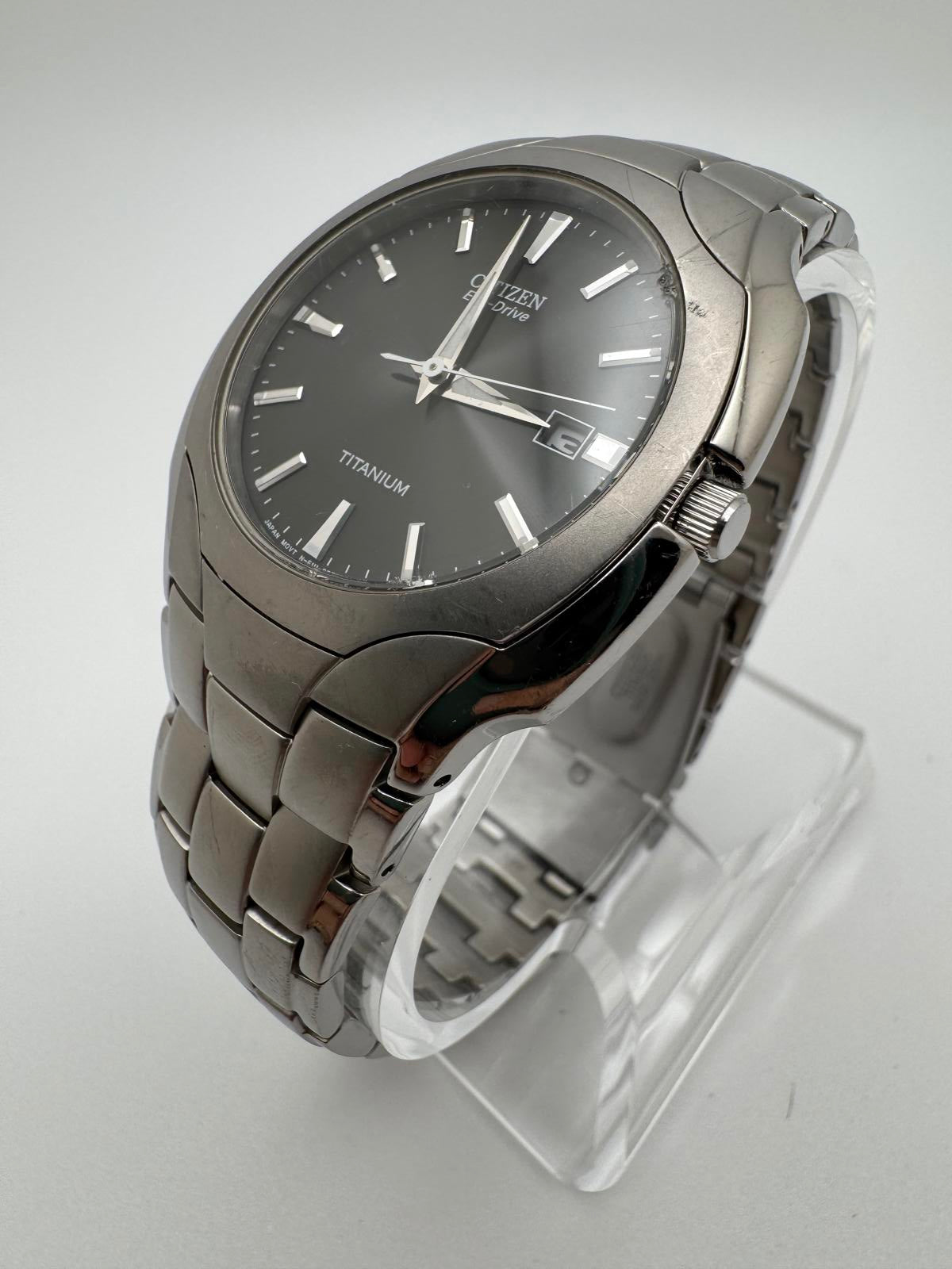 Citizen Eco-Drive Titanium Watch – Men’s 2000s Solar Black Dial 38mm
