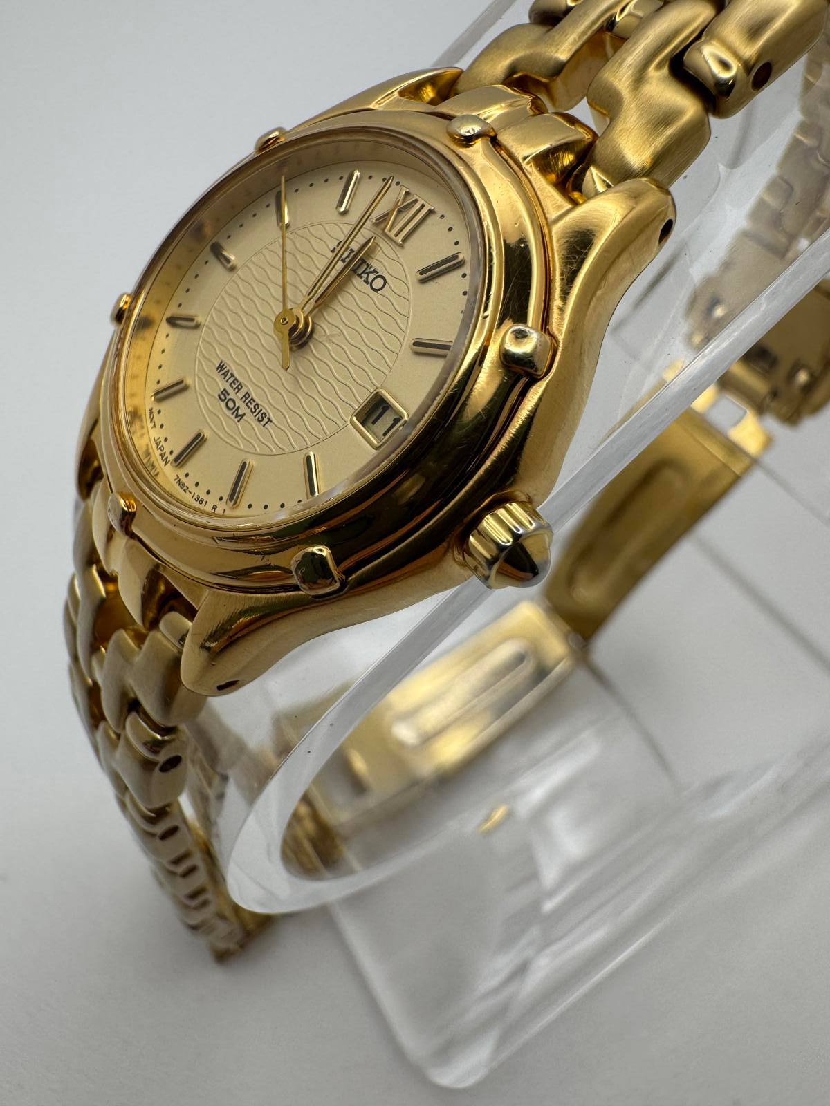 Seiko Women’s Gold Tone Quartz Watch – 24mm Date, Champagne Dial, Fresh Battery