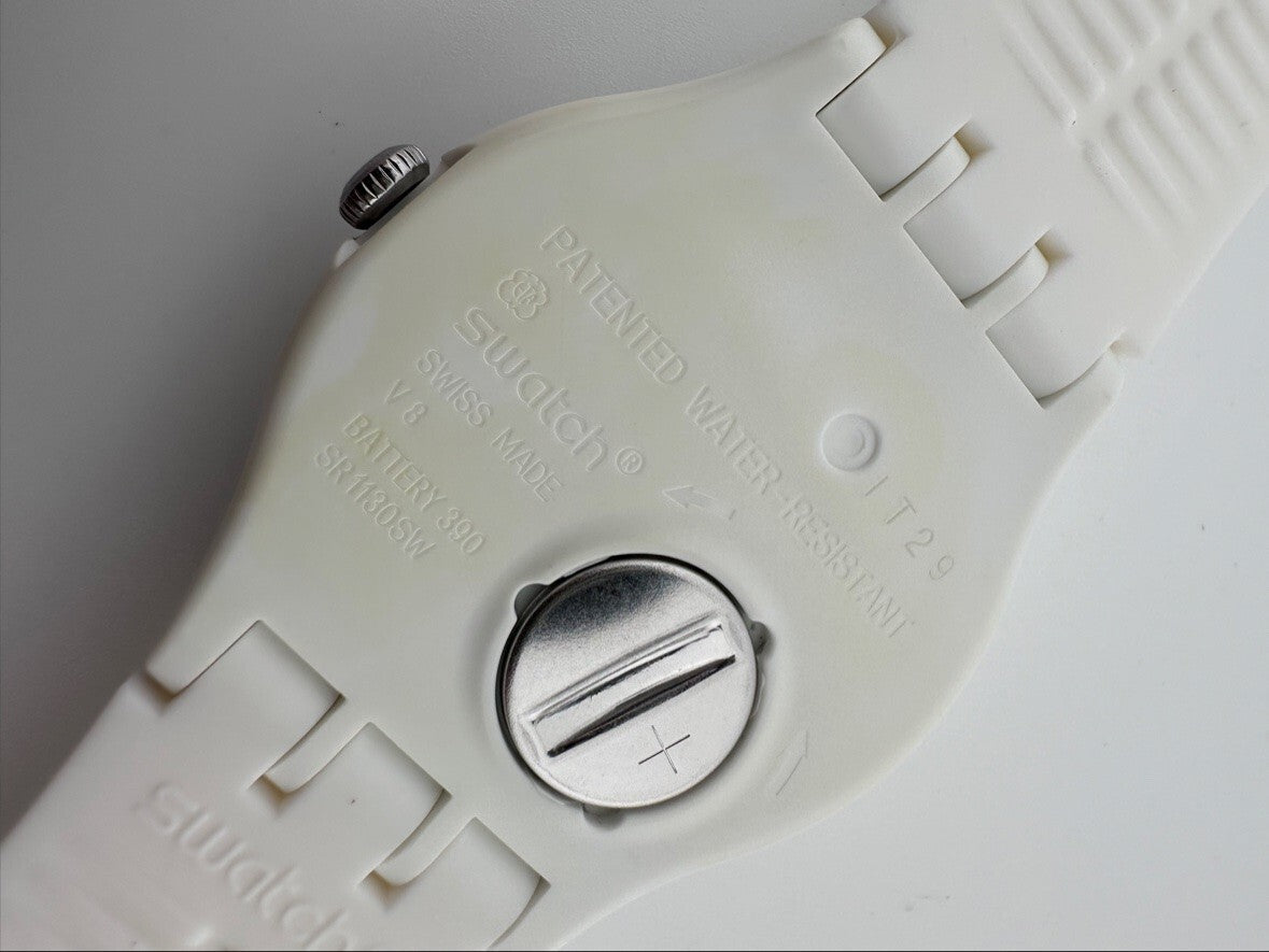 Swatch Mens Quartz Watch 40mm All White Day Date New Battery