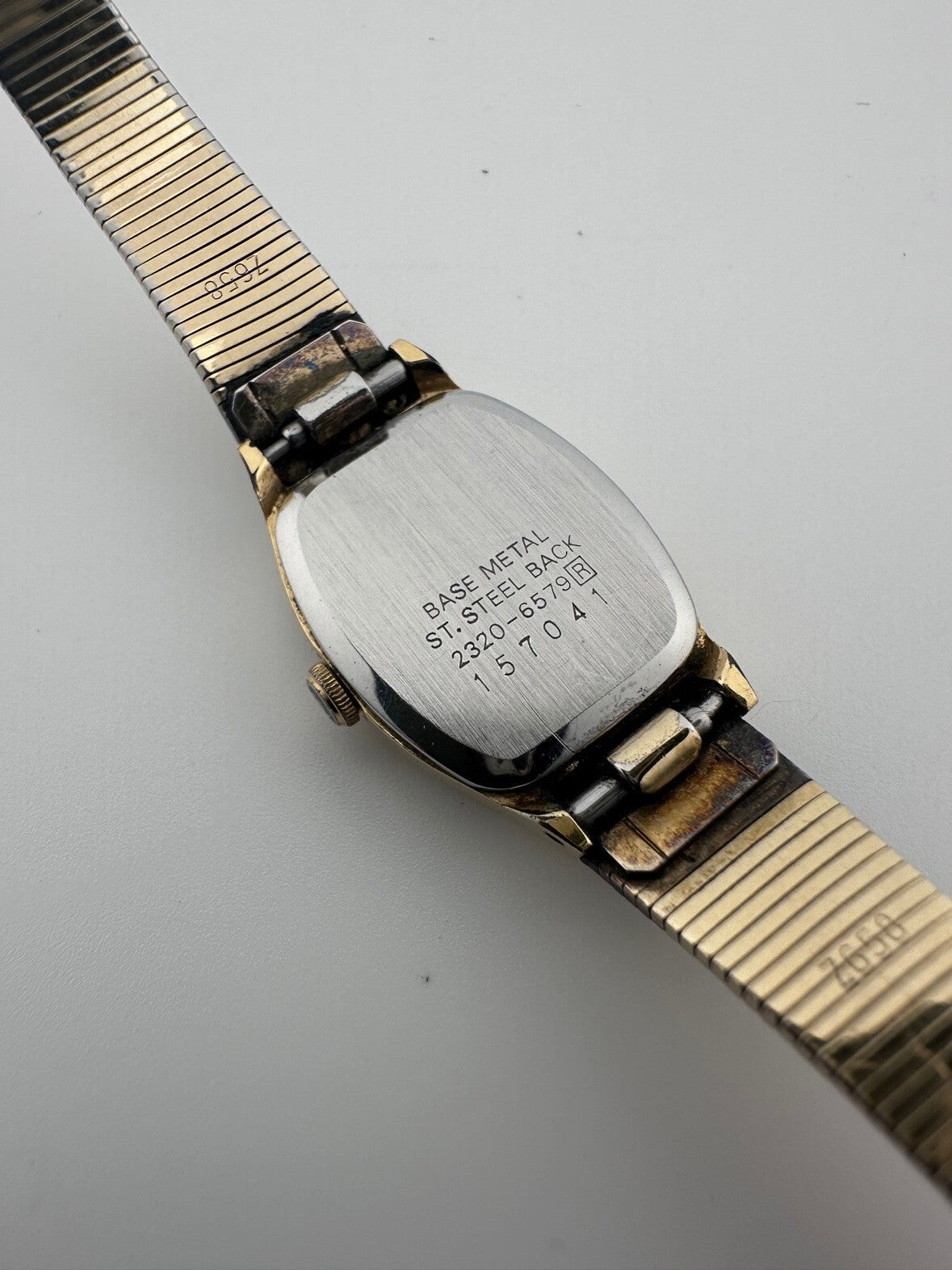 Vintage Seiko Womens Quartz Watch 17mm Brown Dial Running New Battery 1980s