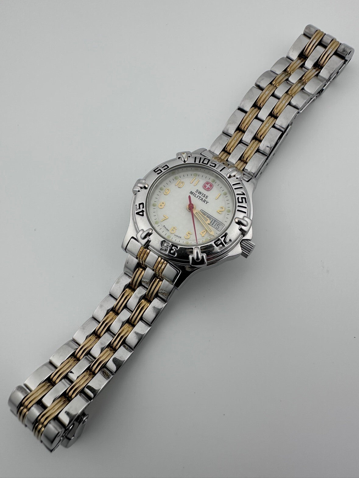 Swiss Military Womens Quartz Watch 29mm Two Tone Day Date New Battery 2000s