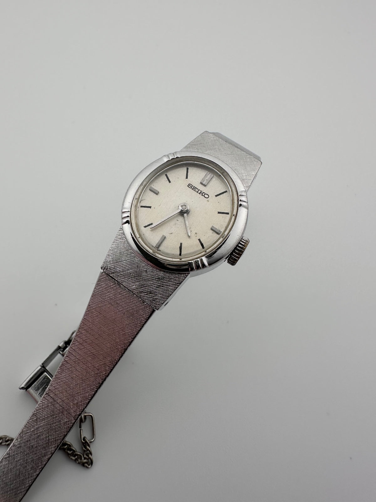 Vintage 1969 Seiko Women’s Mechanical Watch 17.5mm Manual Wind 1100-5549, alternate view 6