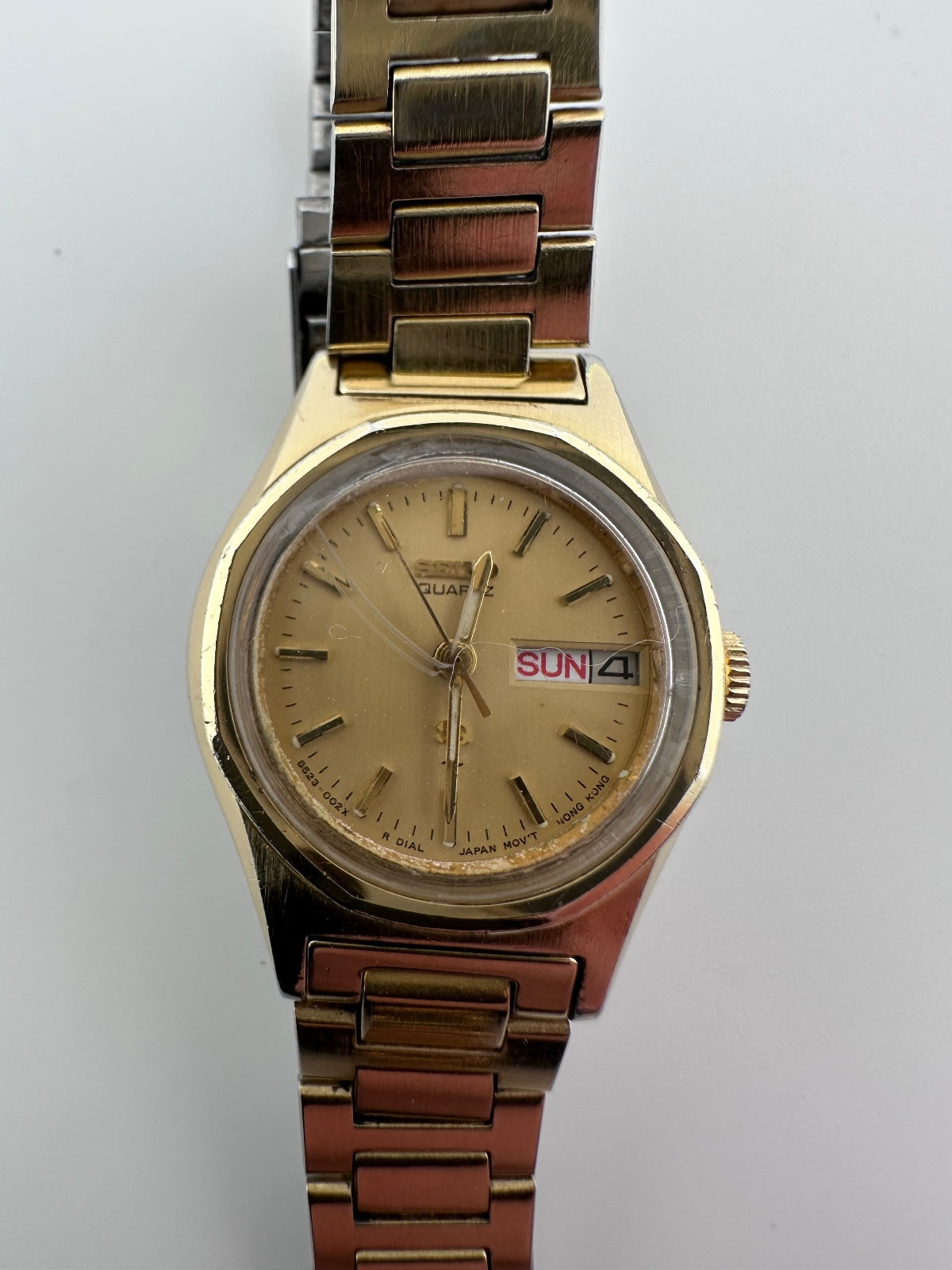Vintage 1982 Seiko SQ Women’s Gold Tone Quartz Watch 23mm Day Date 8523-002X, alternate view 5