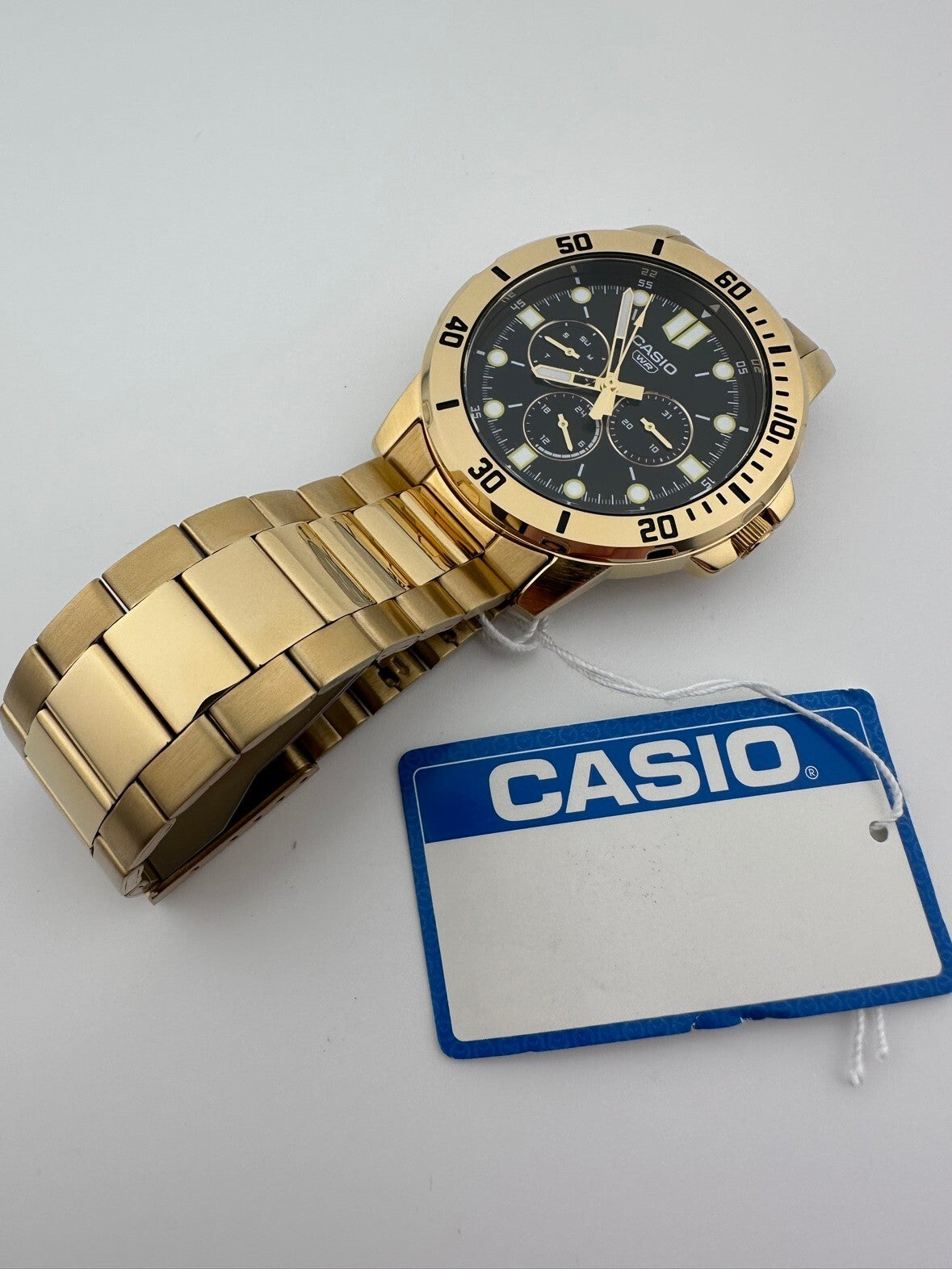 Casio Men's Gold Tone Quartz Watch Black Dial Day Date MTP-VD300G