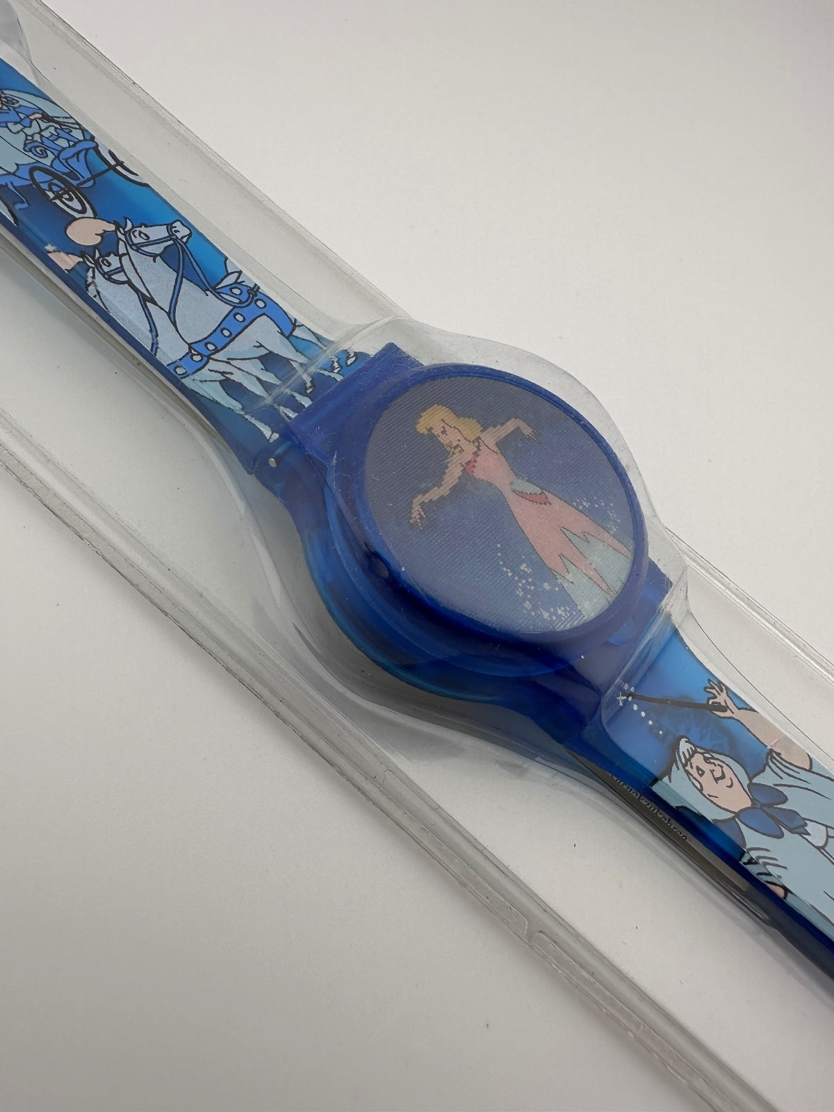 Vintage 1990s Disney Cinderella Holographic Watch Unopened NOS, alternate view 5