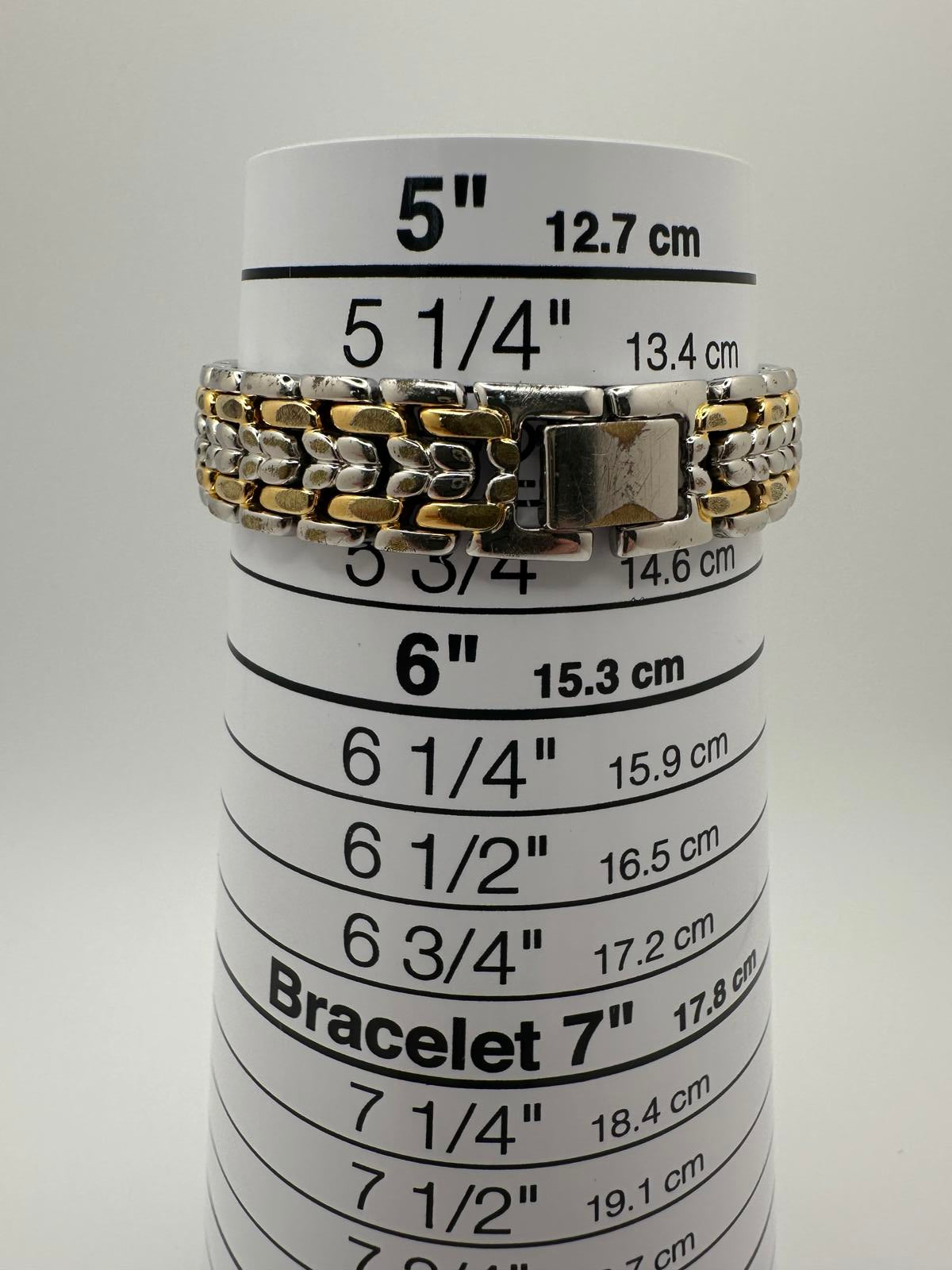 Vintage Seiko Women’s Quartz Watch 24mm Two Tone Silver Gold New Battery