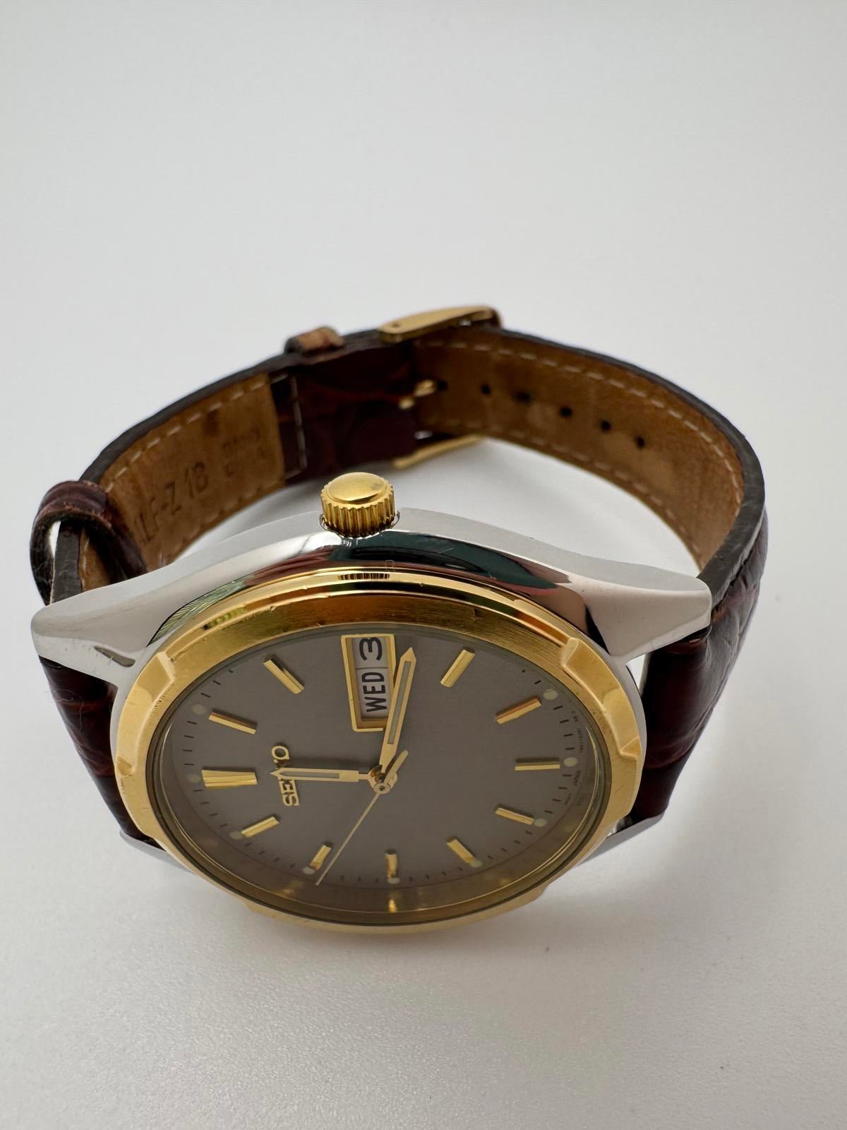 Seiko Men’s Quartz 34mm Watch 1990s Two-Tone Gold Silver Case Gray Dial Day-Date