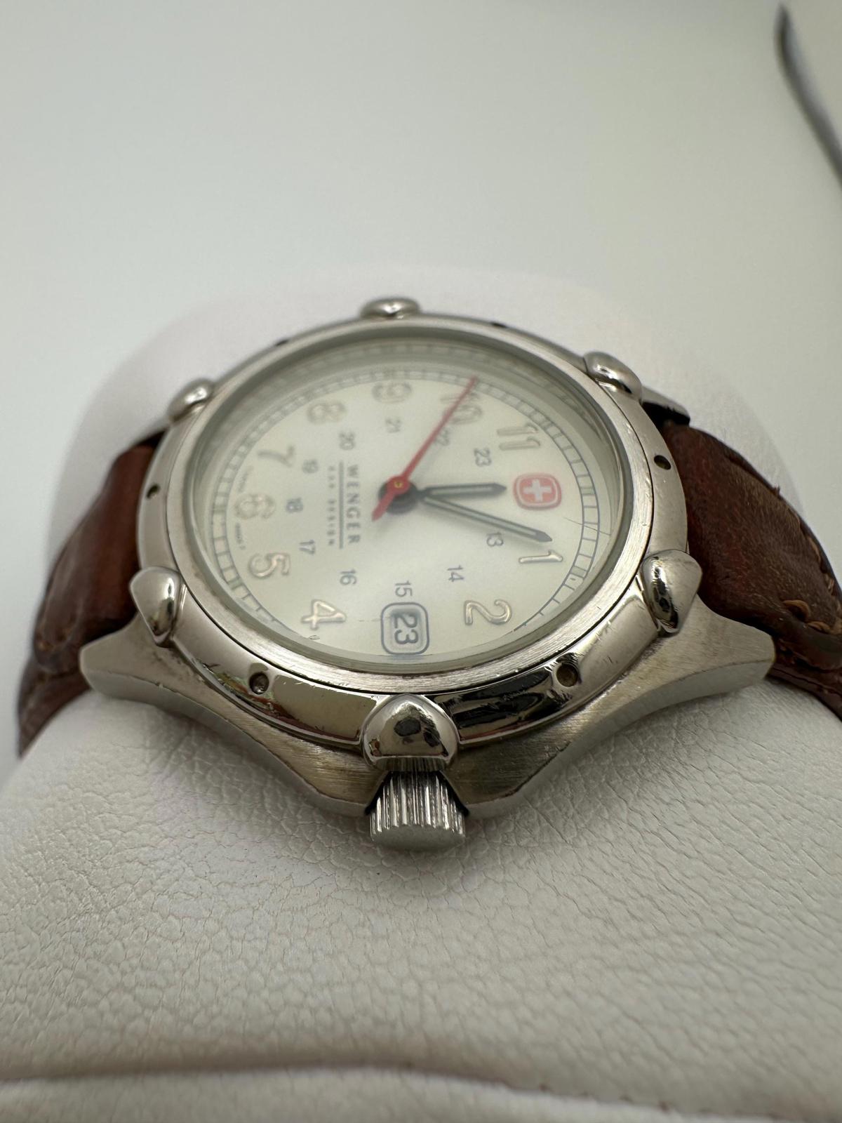 Vintage Wenger Swiss Military 30mm Women’s Field Watch Swiss Made Date Leather