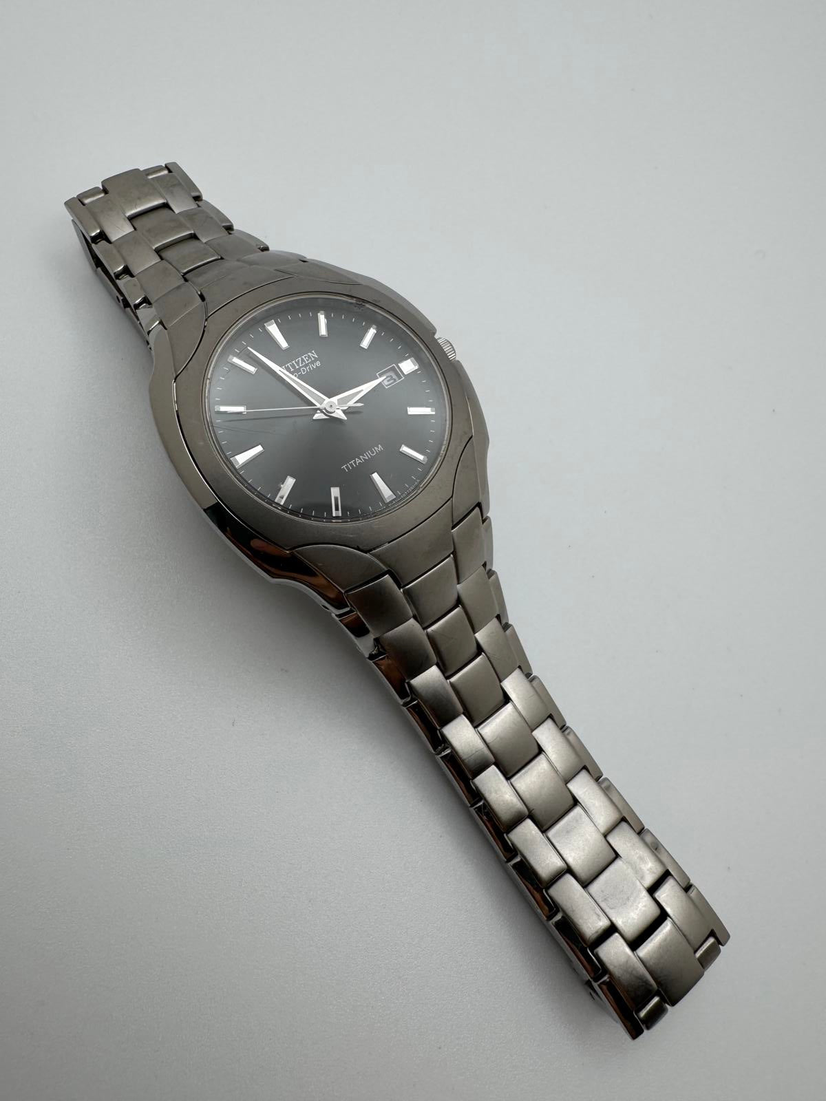 Citizen Eco-Drive Titanium Watch – Men’s 2000s Solar Black Dial 38mm