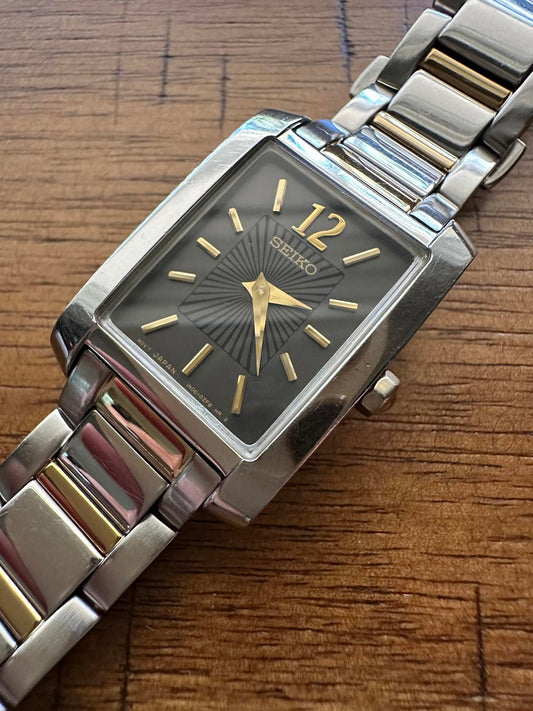 Seiko Two-Tone Tank Quartz Watch – 21mm – Fresh Battery – Black & Gold