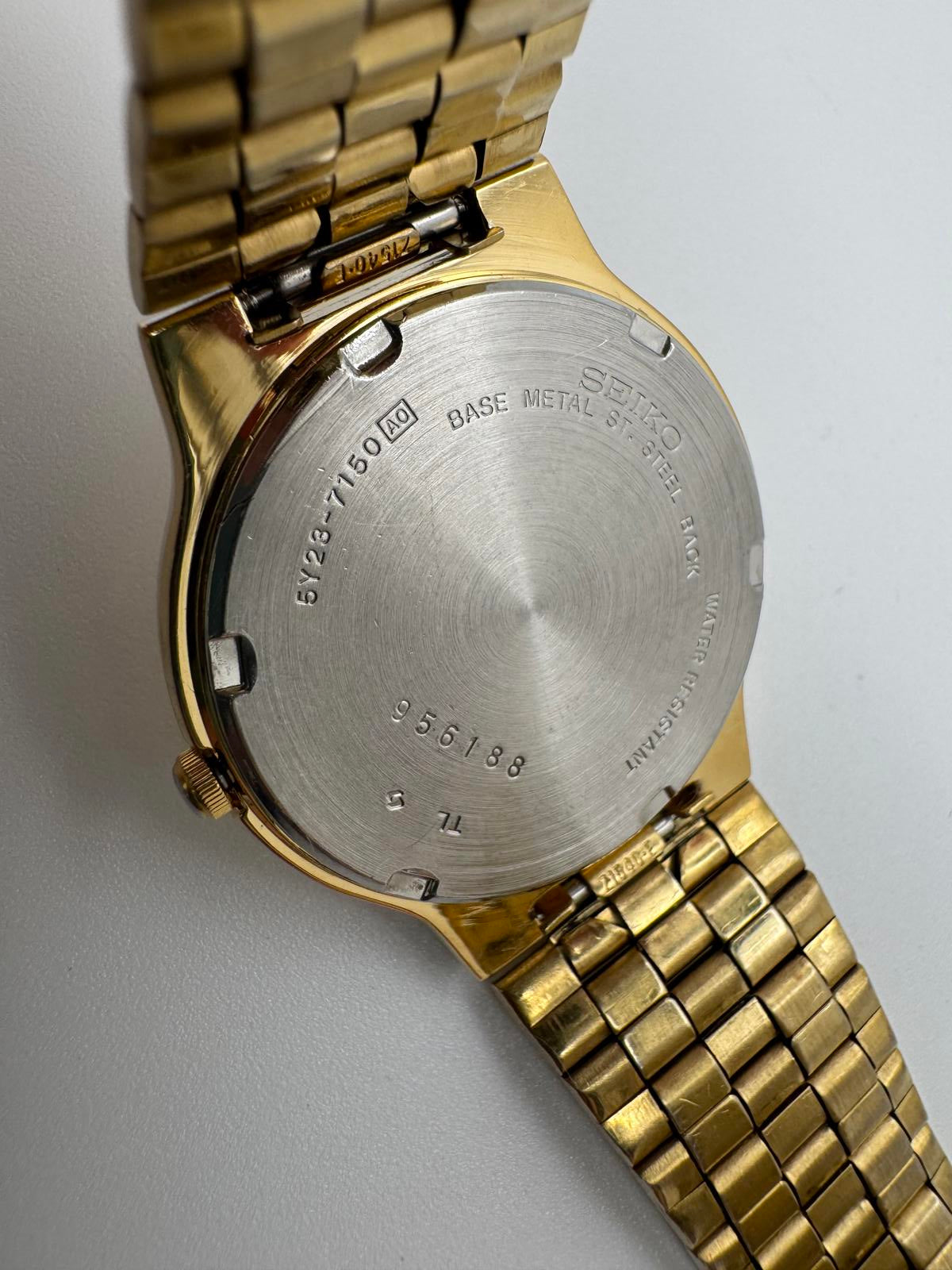 1990s Seiko Quartz Men’s Watch – Gold Tone Day Date 35mm Japan Vintage