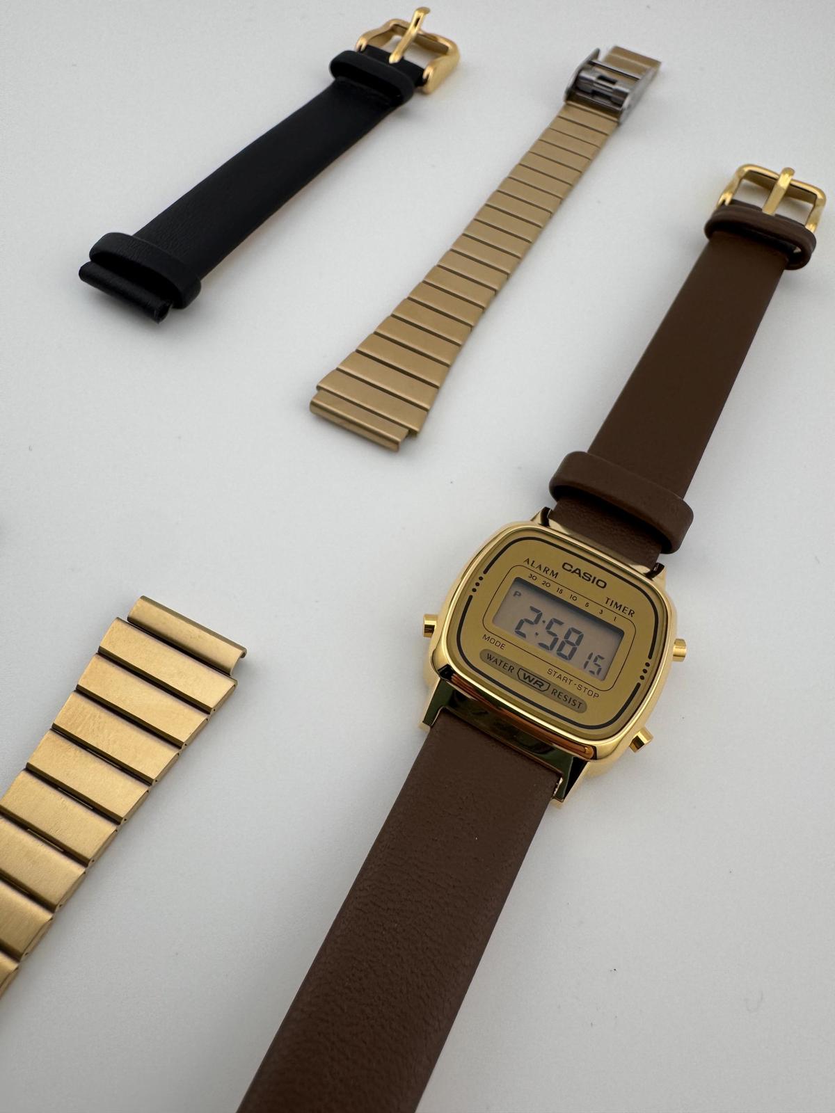 Casio Gold Vintage Digital Watch Original Bracelet Box Papers Optional Leather