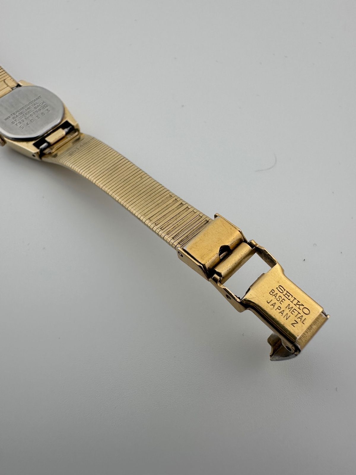 Vintage 1980s Seiko Women's Quartz Watch 17.5mm Gold Tone 7321-5759, alternate view 6